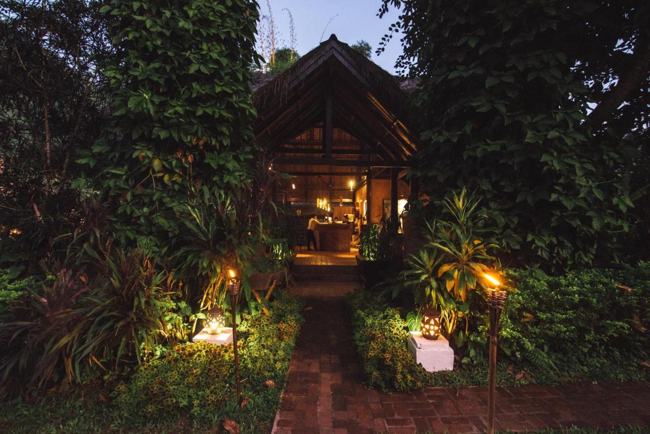 Muang La Lodge Buitenkant foto