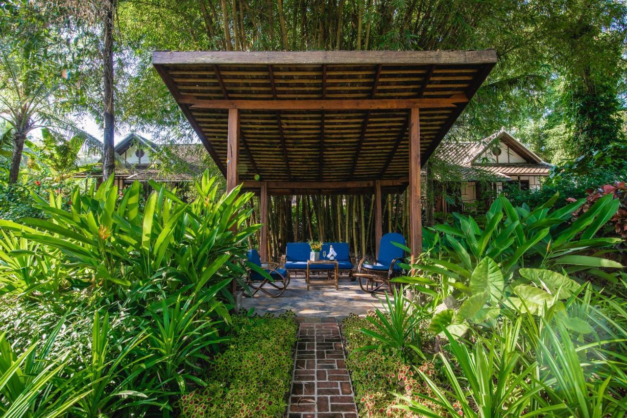 Muang La Lodge Buitenkant foto